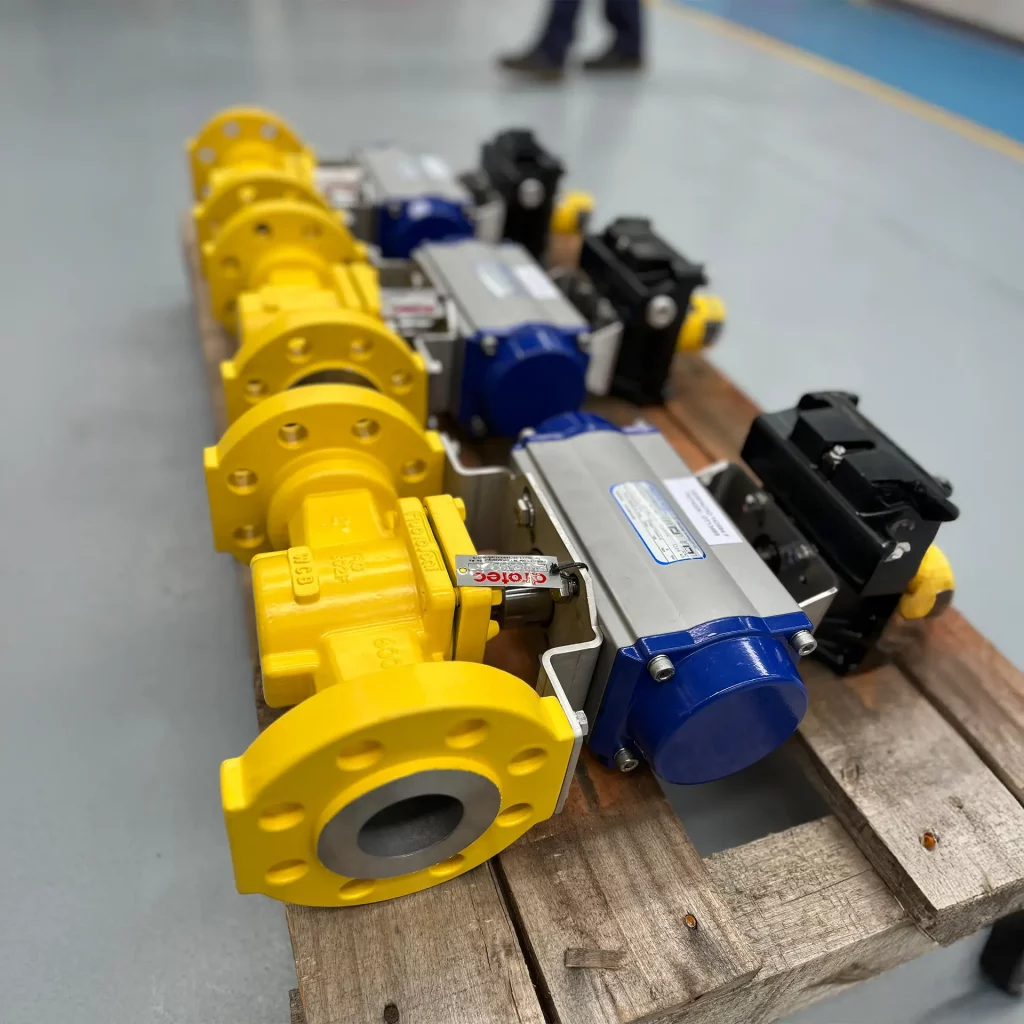 Válvulas de tapón con asiento de teflón autolubricadas